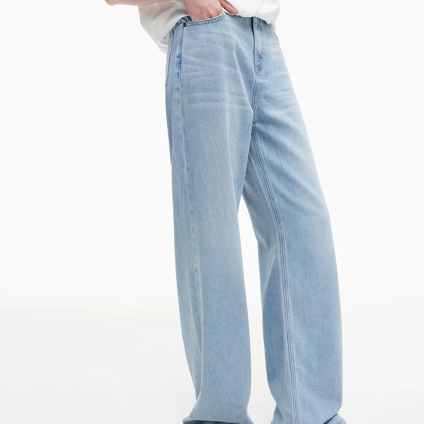 Light Wash Wide Leg Jeans With A Fluid Drape