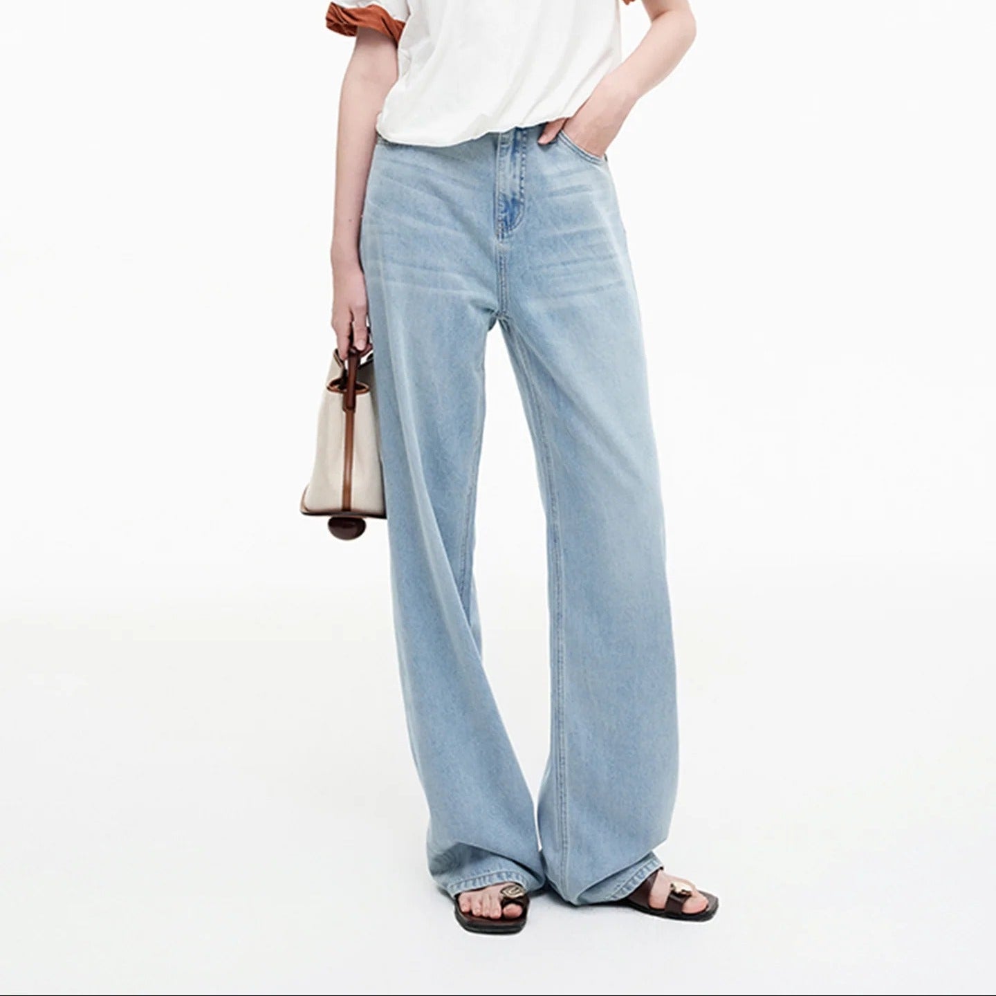 Light Wash Wide Leg Jeans With A Fluid Drape