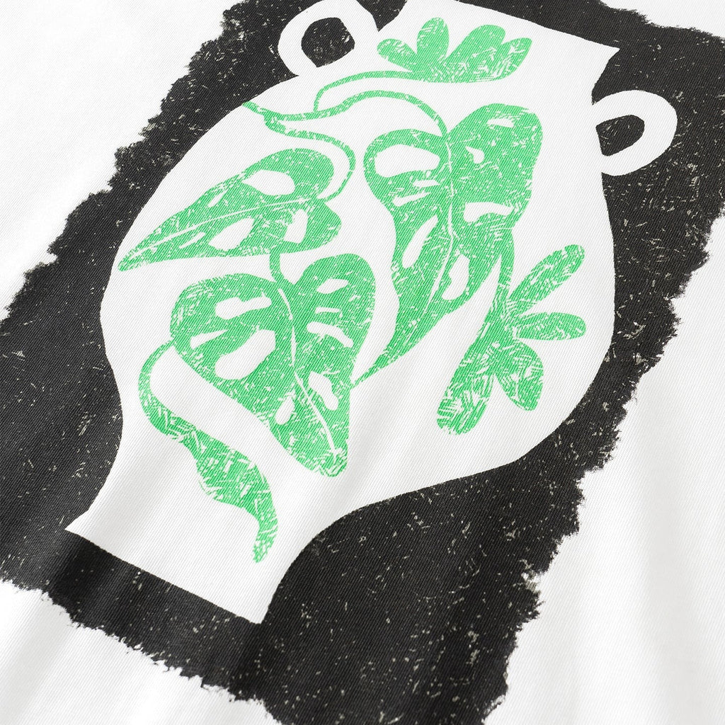 Short Sleeved T Shirt With Vintage Vase Print