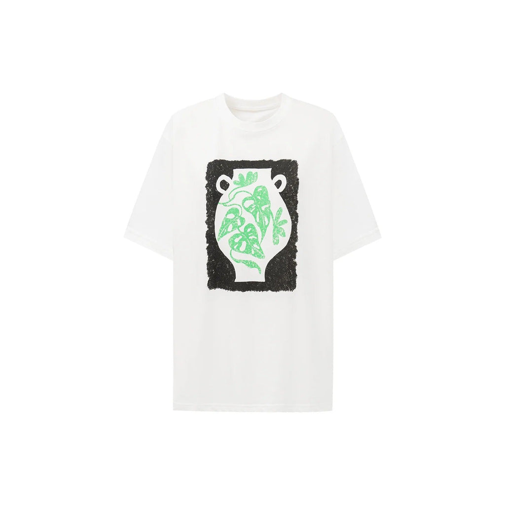 Short Sleeved T Shirt With Vintage Vase Print